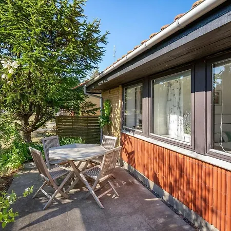 1 Bedroom Cozy In Norre Nebel *